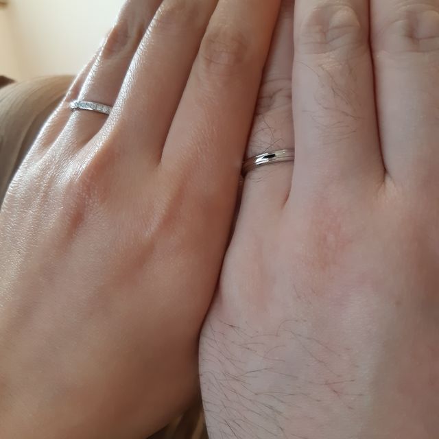 【アイプリモ(I-PRIMO)の口コミ】 デザインと彼女のリアクションに重点を置いて決めました。
２人で一緒に選…