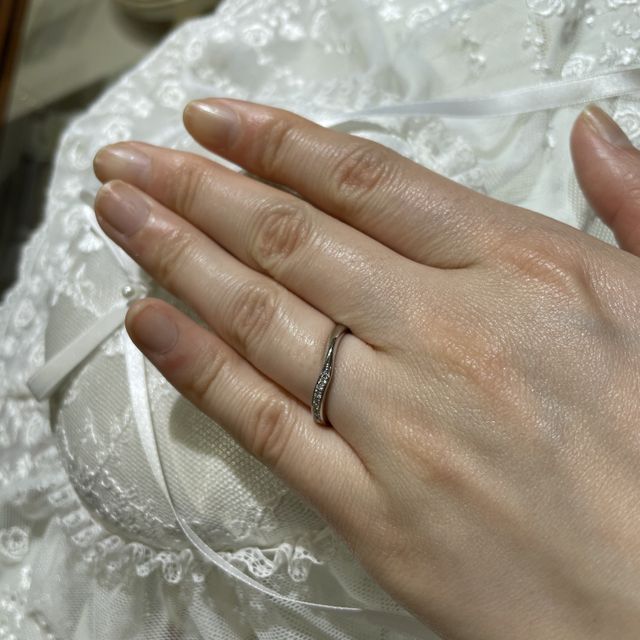 【TRECENTI(トレセンテ)の口コミ】 先に購入していた婚約指輪との相性を見て、ご提案いただき、1番気に入った…