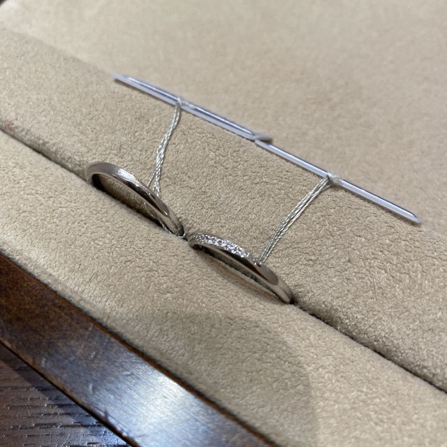 【TRECENTI(トレセンテ)の口コミ】 華奢な綺麗な感じや、デザイン性が2人が思っていたイメージと良くあってい…