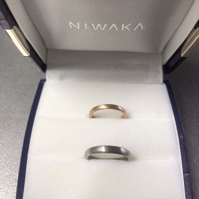 【俄(にわか)の口コミ】 シンプルなデザインの指輪を探していましたが、ストレートタイプでダイヤ…