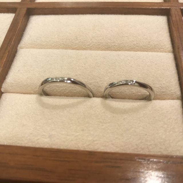 【TRECENTI(トレセンテ)の口コミ】 まず、指輪のつけ心地が、通常の指輪と比べてとても良かった。そして、デ…
