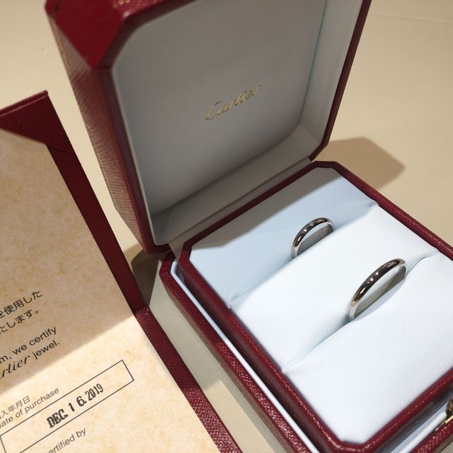 【カルティエ(Cartier)の口コミ】 カルティエのタンク腕時計を独身時代最後の買い物のして購入する予定だっ…
