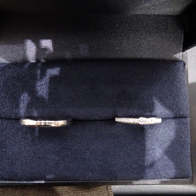 【ラザール ダイヤモンド(LAZARE DIAMOND)の口コミ】 結婚指輪はハーフエタニティで探してました。ストレートのハーフエタニテ…