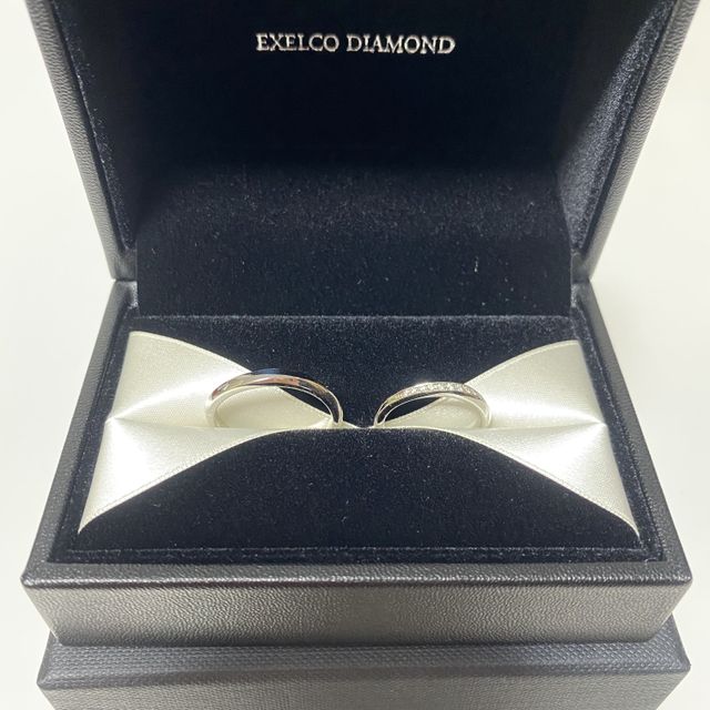 【エクセルコダイヤモンド(EXELCO DIAMOND)の口コミ】 はじめは1粒のダイヤがついたものを探していましたが、指輪を見ていくうち…