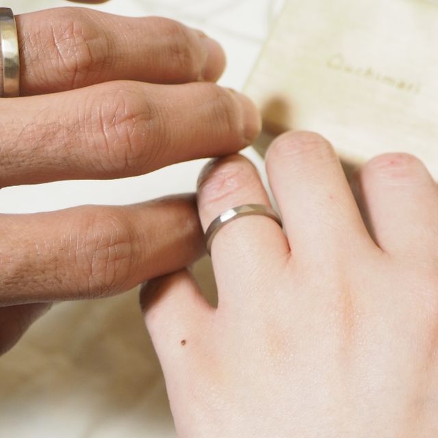 【uchimari(ウチマリ)の口コミ】 自分達の服装や、雰囲気に合う指輪が欲しいと言うところから、お店を探し…