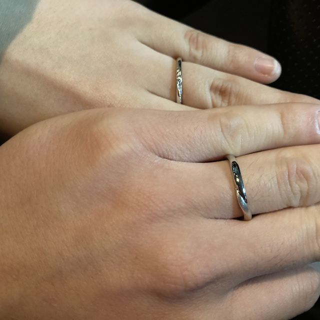 【アイプリモ(I-PRIMO)の口コミ】 指輪のデザインは派手すぎないものが多く、ダイヤの数が多くなっても日常…