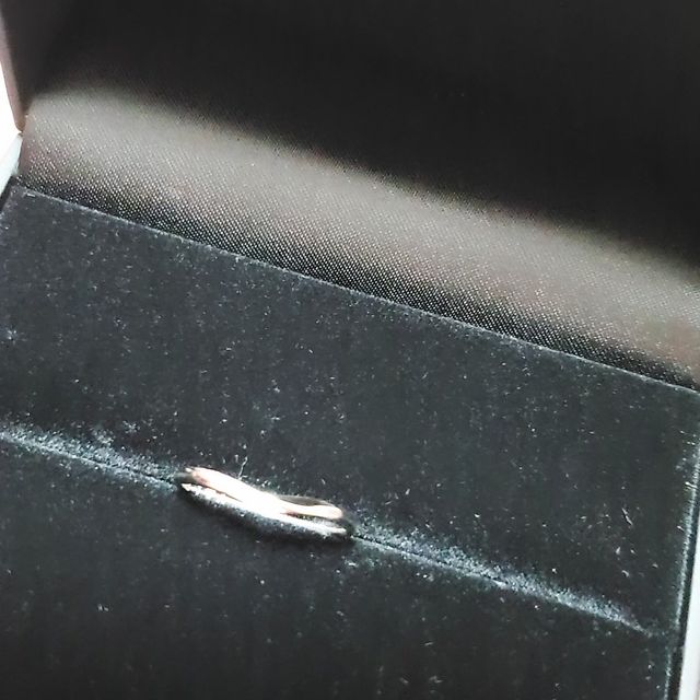 【1122 iifuufu bridal(いい夫婦ブライダル)の口コミ】 自分の好きなデザインと自分の似合う指輪は違ってましたが
指輪をすると手…