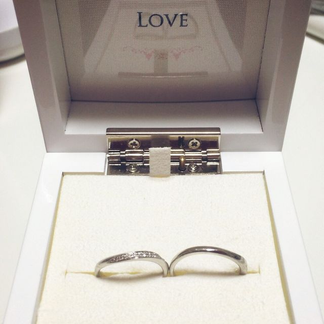 【MAISON JEWELL(メゾンジュエル)の口コミ】 どれも素敵で悩みましたが
Streamという名前が素敵だったことと、デザイン…