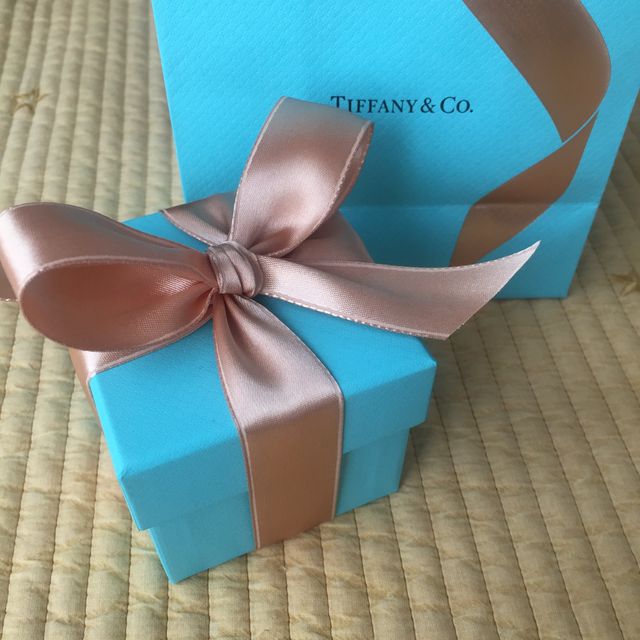 【ティファニー(Tiffany & Co.)の口コミ】 出産記念に憧れのティファニーのリングを購入しました。真っ直ぐなデザイ…