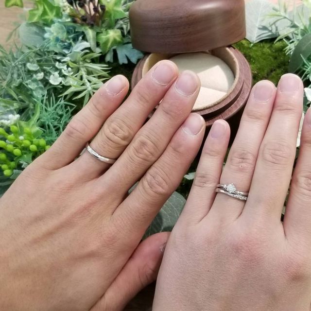 【COLANY(コラニー)の口コミ】 彼女からはうねりのあるデザインがいいな...というつぶやきを覚えててその…