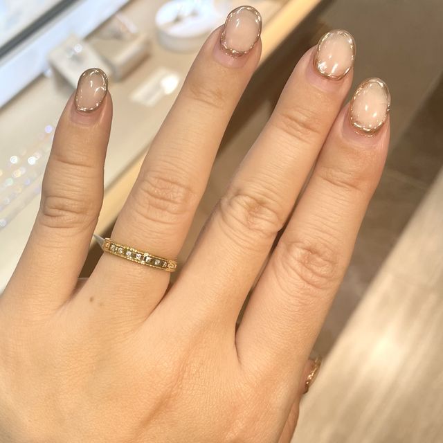 【DAMIANI(ダミアーニ)の口コミ】 重厚感のある大人なブランドですが、このリングだけは少しラフな印象でど…