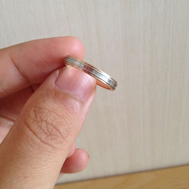 【THE KISS(ザ・キッス)の口コミ】 ピンクゴールド指輪が可愛いなぁと思って探していました。
シンプルですが…