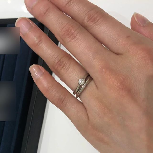 【festaria bijou SOPHIA(フェスタリア ビジュソフィア)の口コミ】 マリッジリング、エンゲージリングともに緩やかなウェーブラインになって…