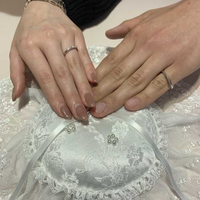 【TRECENTI(トレセンテ)の口コミ】 エンゲージリングに合わせて、重ねた時のフィット感のあるデザインを選ん…