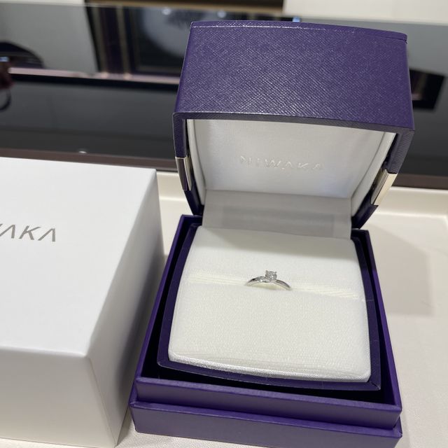 【俄(にわか)の口コミ】 デザインがすごく気に入りました。彼女と相談して欲しいものを選んだので…