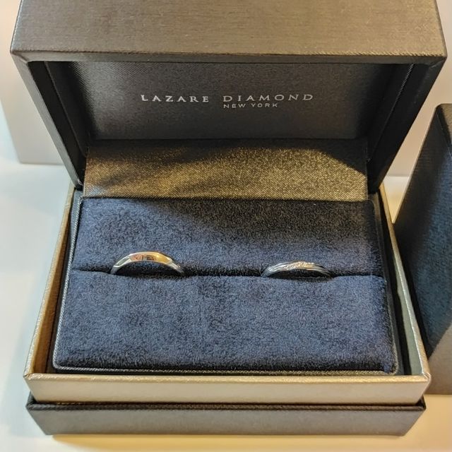 【ラザール ダイヤモンド(LAZARE DIAMOND)の口コミ】 婚約指輪をラザールダイヤモンドさんのものを頂き、ダイヤモンドの輝きに…