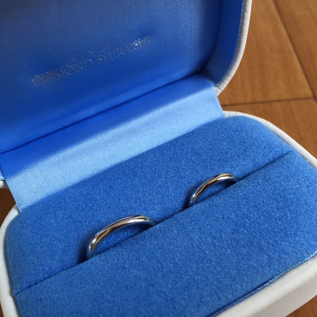 【銀座ダイヤモンドシライシの口コミ】 結婚指輪なので冠婚葬祭や、今後のことを考えてシンプルなものを探してい…
