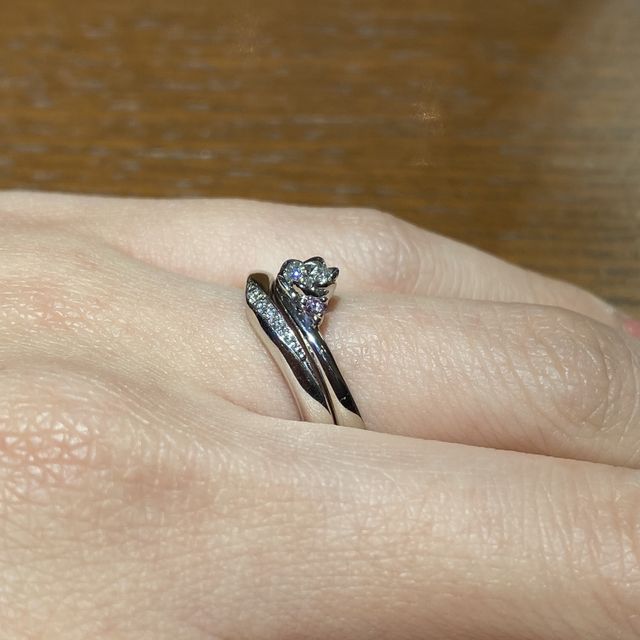 【TRECENTI(トレセンテ)の口コミ】 婚約指輪、結婚指輪を普段から重ね付けして楽しみたいとおもっていました…