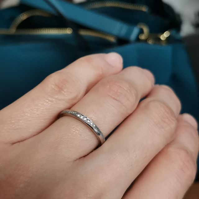 【TANZO.(鍛造指輪)の口コミ】 実際に店舗でデザインの写真を見たりサンプルを装着させて頂いてしっくり…