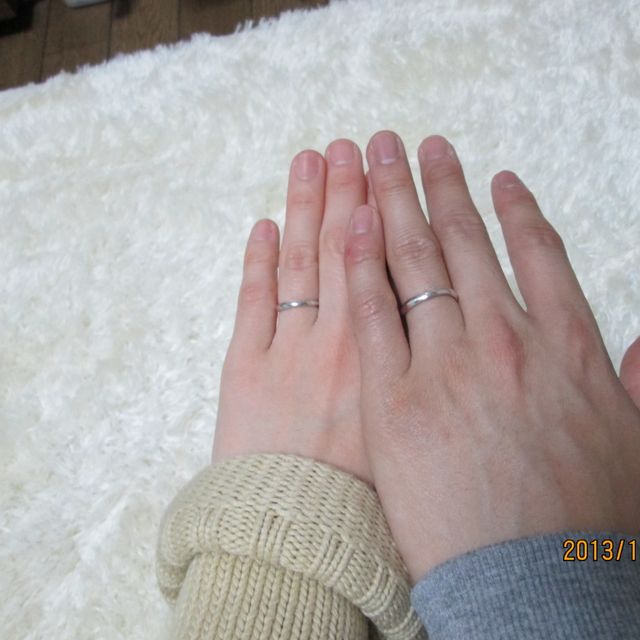 【GALA JEWELRY(ガラジュエリー)の口コミ】 私たち夫婦がこの指輪に決めたのはデザインと金額です。お互いシンプルで…