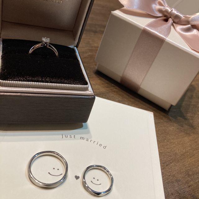 【アイプリモ(I-PRIMO)の口コミ】 強度が強い鍛造製法のものを探していて、カッティングが入ったデザインと…