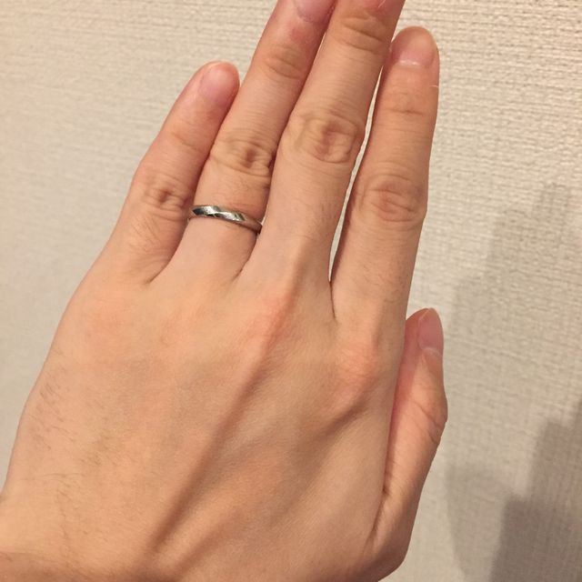 【ラザール ダイヤモンド(LAZARE DIAMOND)の口コミ】 指輪のデザインですが、女性のデザインの好みをベースに検討していたので…