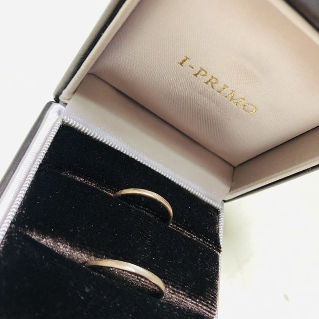 【アイプリモ(I-PRIMO)の口コミ】 シンプルなデザインが特に気に入りました。色は絶対にピンクゴールドが良…