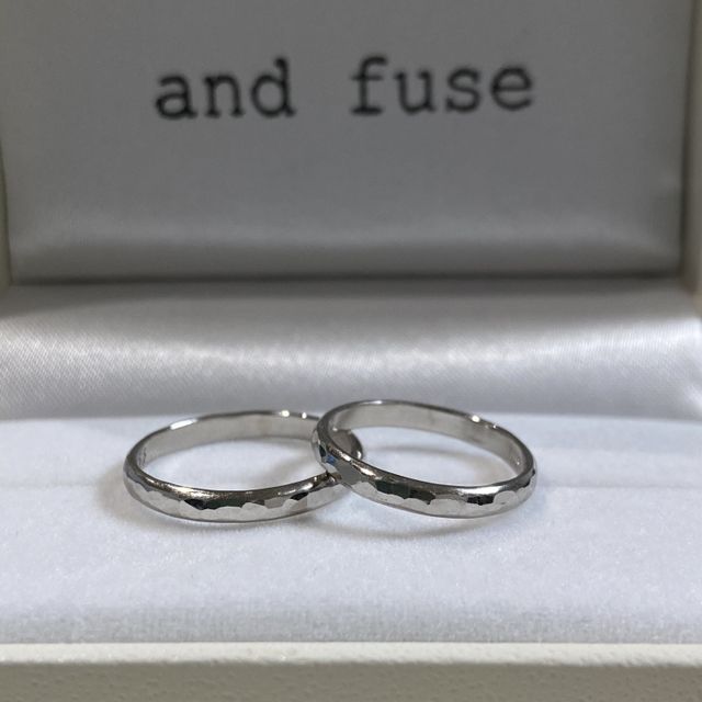【湘南彫金工房 andfuseの口コミ】 お互いの指輪を作りたかったので手作りできるお店を探していました。種類…