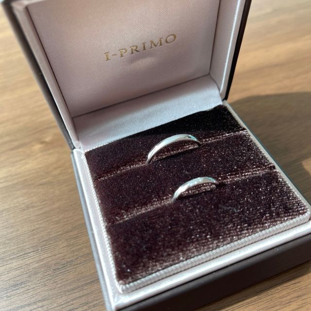 【アイプリモ(I-PRIMO)の口コミ】 こちらの好みや婚約指輪との重ね付けのしやすさ、予算にも丁寧に対応して…