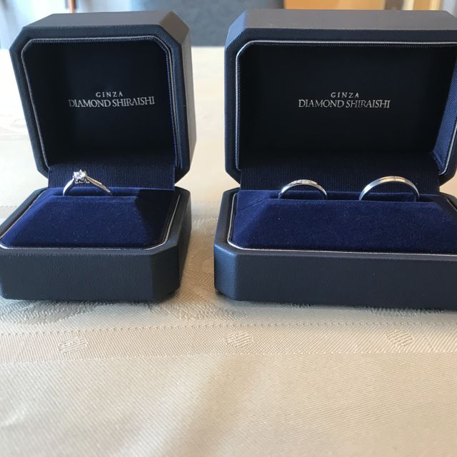【銀座ダイヤモンドシライシの口コミ】 ゼクシィで見て好みのデザインがあり、店頭に行き実際に見てみるとデザイ…