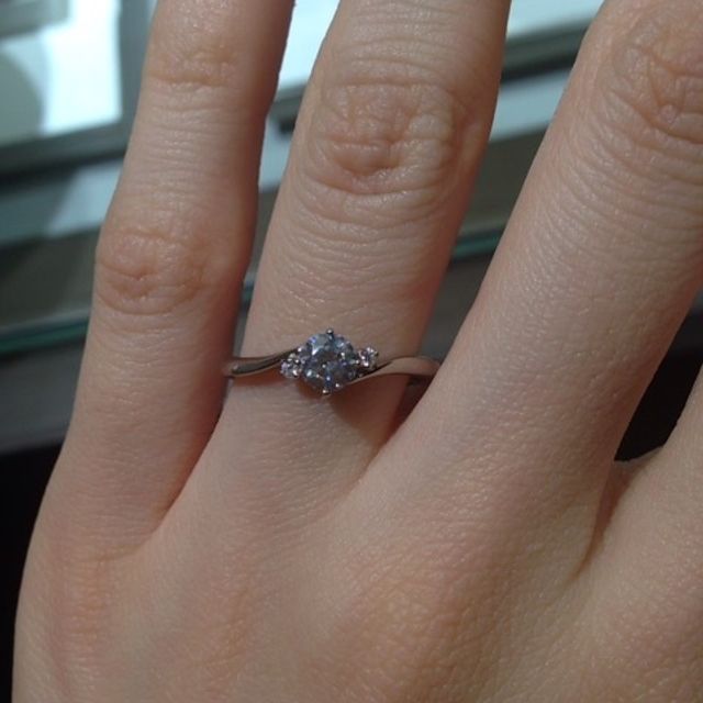 【アイプリモ(I-PRIMO)の口コミ】 とても細いので、指がきれいに見えるしつけ心地が良い。(違和感が無い)ま…