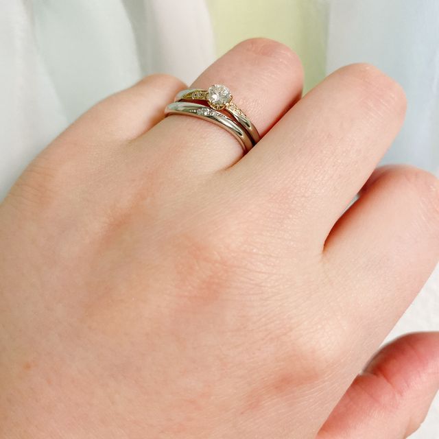 【JKPLANET(JKプラネット)の口コミ】 付け心地が良いことを何よりも重視しました。
色々なブランドの指輪を試着…