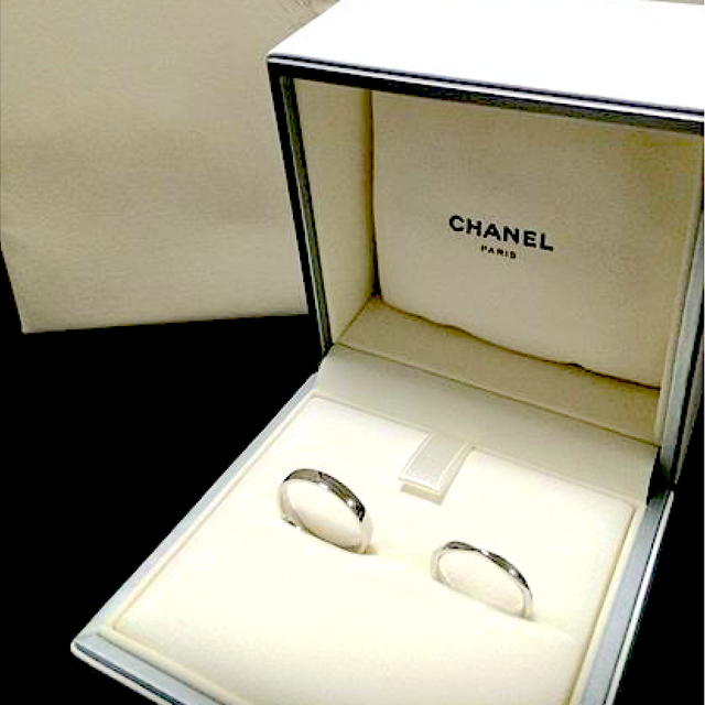 【シャネル(CHANEL)の口コミ】 CHANELは私の憧れのブランドでしたので絶対に結婚指輪はCHANELにしたいと…