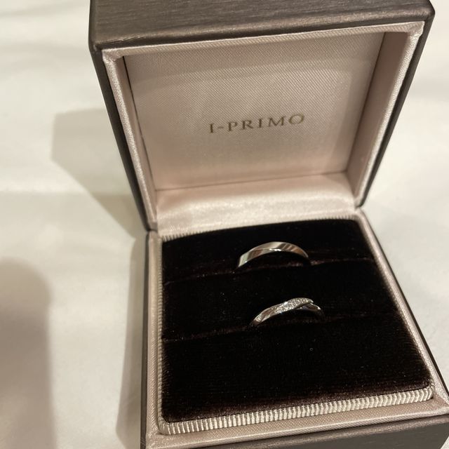 【アイプリモ(I-PRIMO)の口コミ】 婚約指輪をアイプリモさんで購入したので、結婚指輪も同じくアイプリモさ…