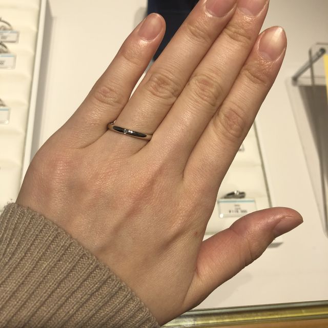 【銀座ダイヤモンドシライシの口コミ】 シンプルなデザインの結婚を指輪を探していたので、公式サイトの「OR オー…