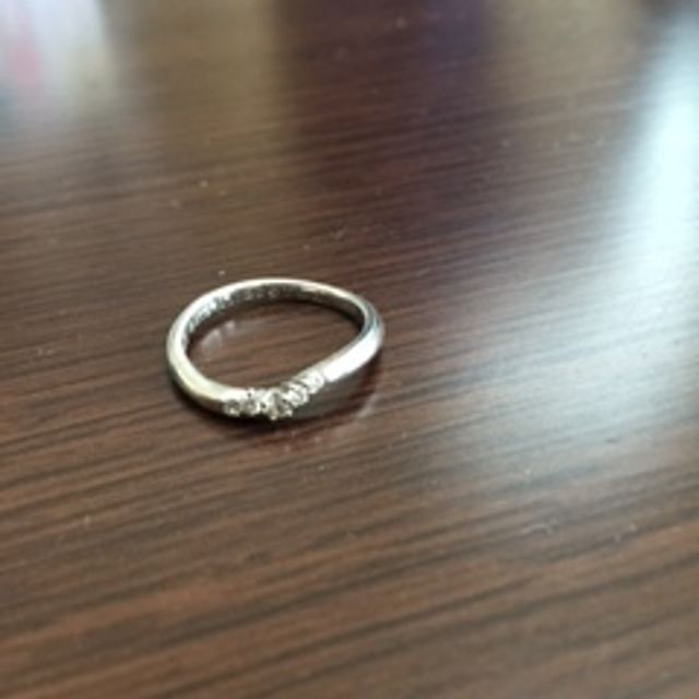 【銀座ダイヤモンドシライシの口コミ】 ダイヤモンドに定評のある銀座ダイヤモンドシライシで購入することはすで…