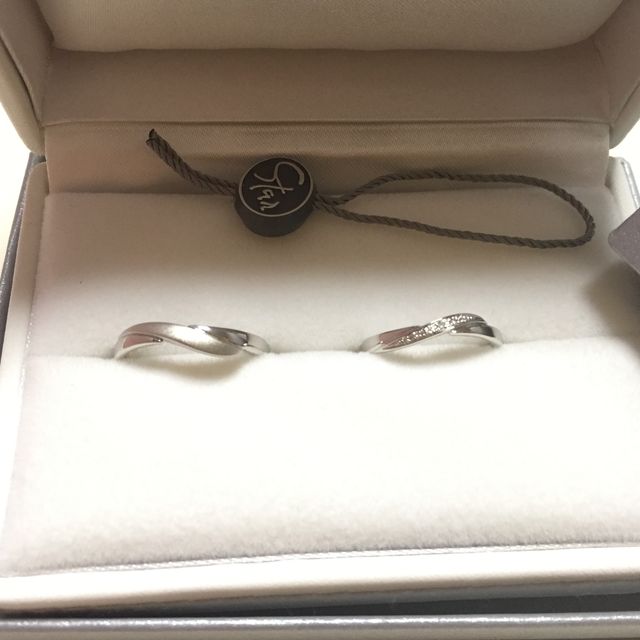 【STAR JEWELRY(スタージュエリー)の口コミ】 上品でシンプル、価格帯も手を取りやすい、指が綺麗に見える、これを条件…