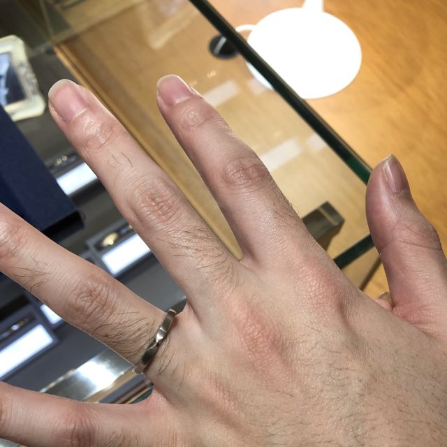 【Love Bond(ラブボンド)の口コミ】 Ribon という名前の通り、リボンがモチーフとなっているリングです。可愛…