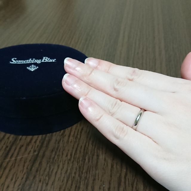 【Something Blue(サムシングブルー)の口コミ】 いろいろなお店で様々なブランドを見ていきましたが、長く指輪をはめる事…