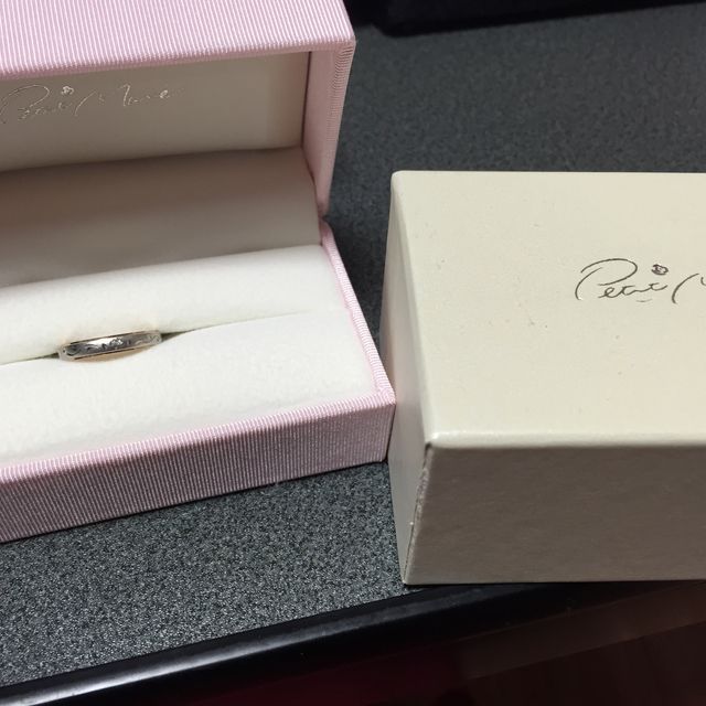 【Petit Marie(プチマリエ)の口コミ】 薔薇の模様のデザインに一目惚れしました！

憧れはダイヤのフルエタニテ…