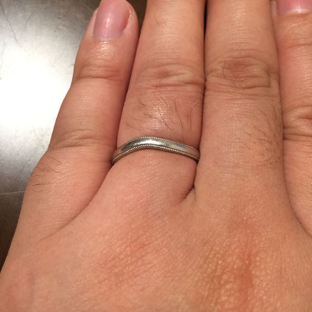 【エクセルコダイヤモンド(EXELCO DIAMOND)の口コミ】 ミル打ちをされている指輪を探していたところ、エクセルコの指輪に出会い…