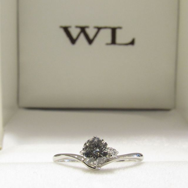 【輪-RIN-の口コミ】 ダイヤモンドでプロポーズをしたので、指輪のデザインは婚約者の好みで選…