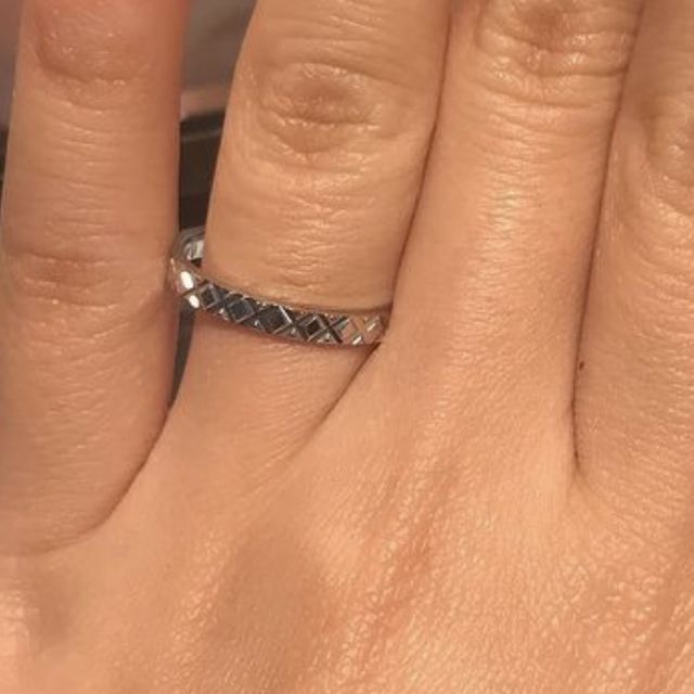 【Ponte Vecchio(ポンテヴェキオ)の口コミ】 カラーストーンやエタニティーリングなどで有名なこちらのブランドは以前…