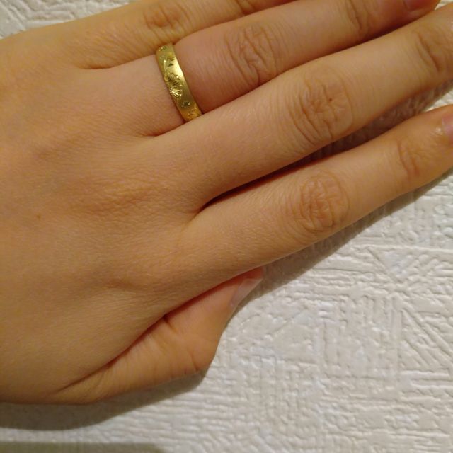 【MIORING(ミオリング)の口コミ】 彼が着物好きで和風好みな人なので和風なリングを選ぶことになりました。
…