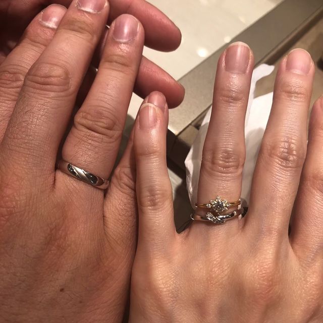 【BRIDGE(ブリッジ)の口コミ】 彼からもらった婚約指輪に合うデザインで、オリジナリティのあるところが…