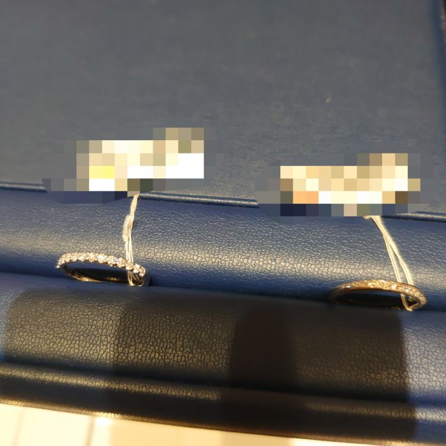 【銀座ダイヤモンドシライシの口コミ】 つけ心地とダイヤの輝き。
指に当たる感じがあまり好きじゃなく、ゴツくな…