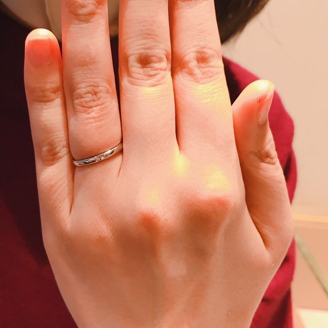 【銀座ダイヤモンドシライシの口コミ】 他ブランドも拝見させていただきましたが、着け心地が良かったことが決め…