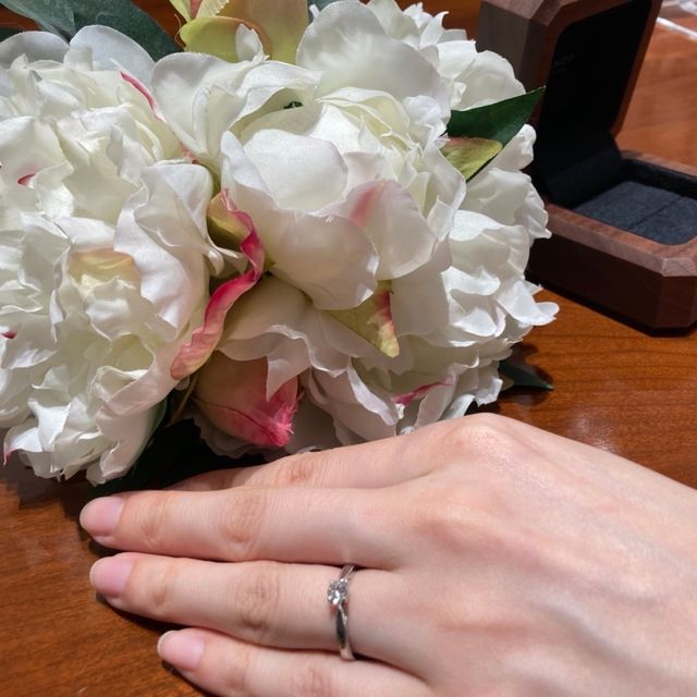 【TANZO.(鍛造指輪)の口コミ】 数多くあるブランドの中でどちらに婚約指輪をお願いするか悩んでいたとこ…