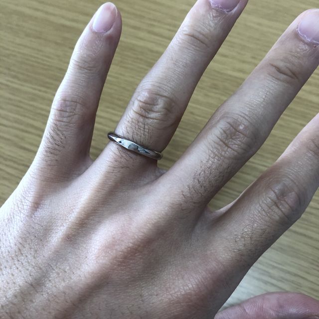 【アイプリモ(I-PRIMO)の口コミ】 シンプルですが、他のお店にはあまりない、ひし形のデザインが気に入って…