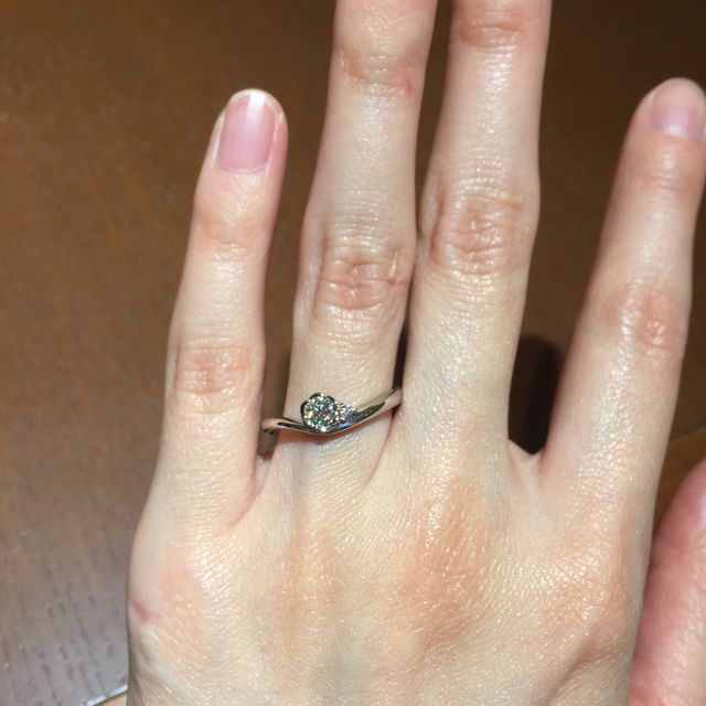 【TRECENTI(トレセンテ)の口コミ】 ネットで見たときにデザインに一目惚れしたのと、いろいろ試着させていた…